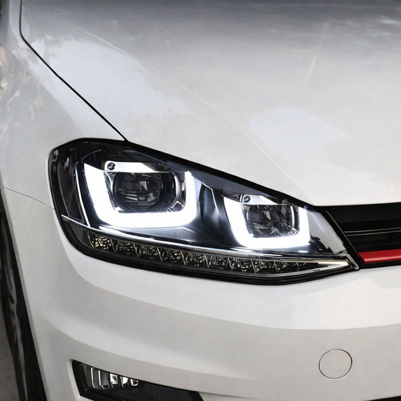 Fari anteriori Xenon per VW Golf 7 (2013–2016)