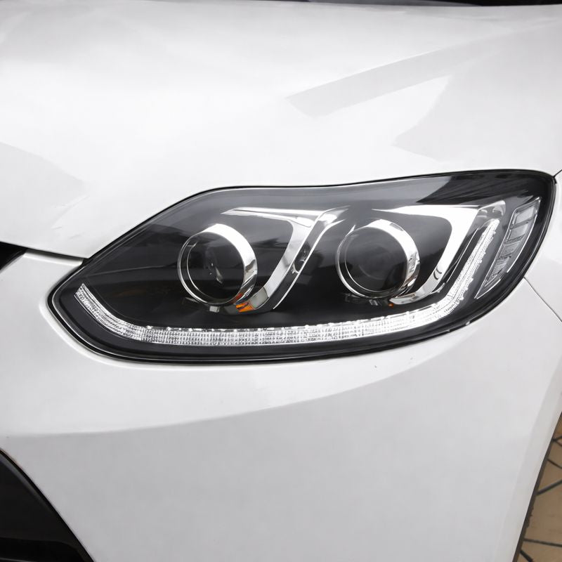 Fari anteriori a Led per Ford Focus MK3 (2012–2014)