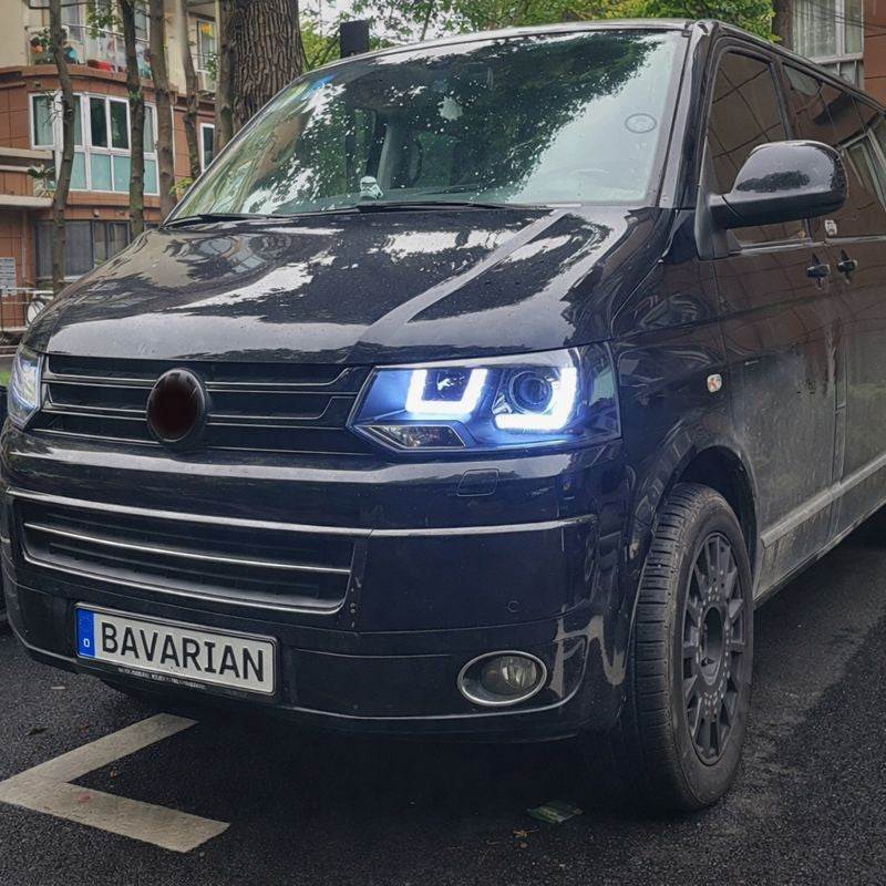 Fari anteriori a Led per VW Multivan T5 / Caravelle (2010–2015)