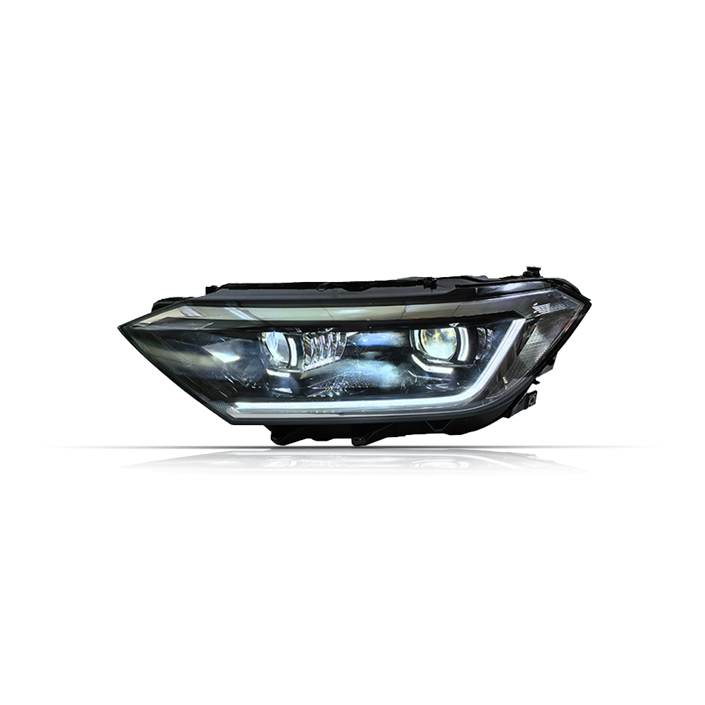 Fari anteriori a Led per VW Sagitar / Jetta (2019–2024)